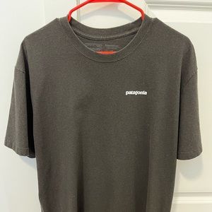 Men’s XL Patagonia Shirt